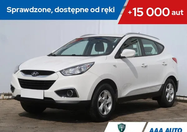 hyundai Hyundai ix35 cena 42000 przebieg: 143823, rok produkcji 2011 z Przecław